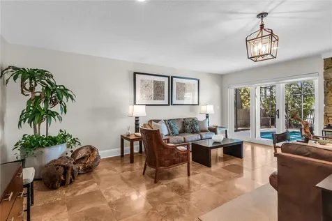 112 Laken Lane Orlando FL 32804