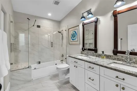 112 Laken Lane Orlando FL 32804