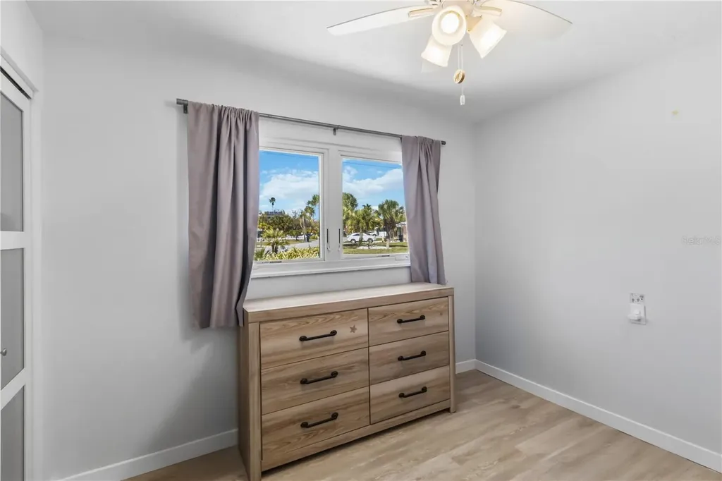 327 39th Avenue St Pete Beach FL 33706