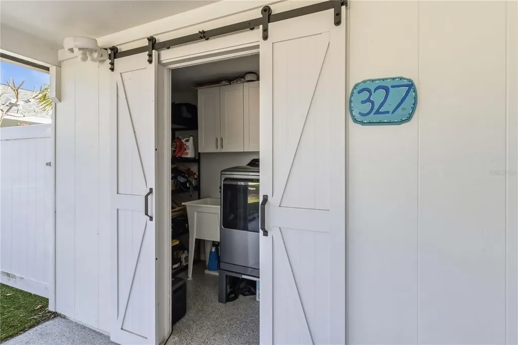 327 39th Avenue St Pete Beach FL 33706