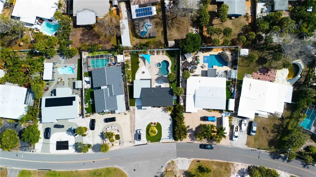 327 39th Avenue St Pete Beach FL 33706