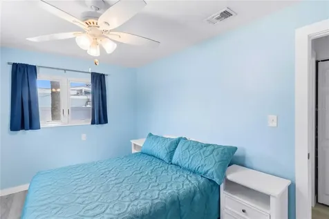 327 39th Avenue St Pete Beach FL 33706