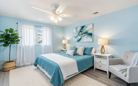 327 39th Avenue St Pete Beach FL 33706
