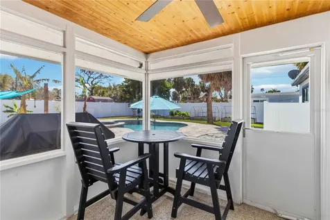 327 39th Avenue St Pete Beach FL 33706