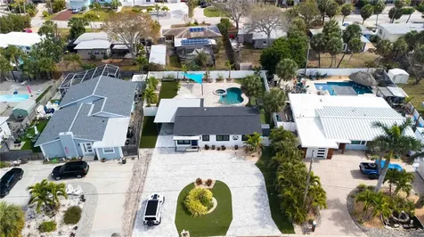 327 39th Avenue St Pete Beach FL 33706
