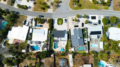 327 39th Avenue St Pete Beach FL 33706