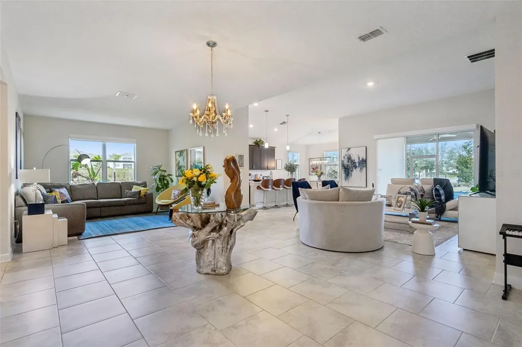 8999 Croquet Court Davenport FL 33896