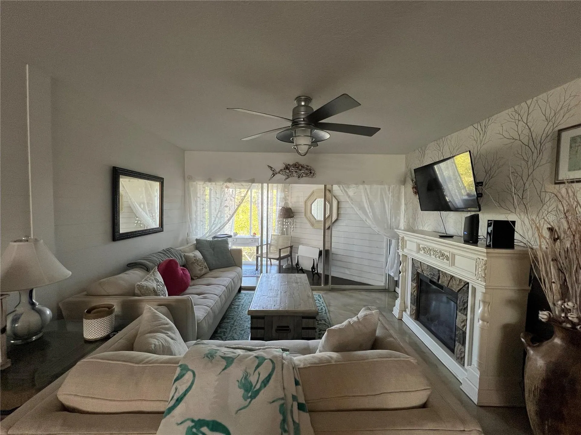 1500 Sunset Road Tarpon Springs FL 34689