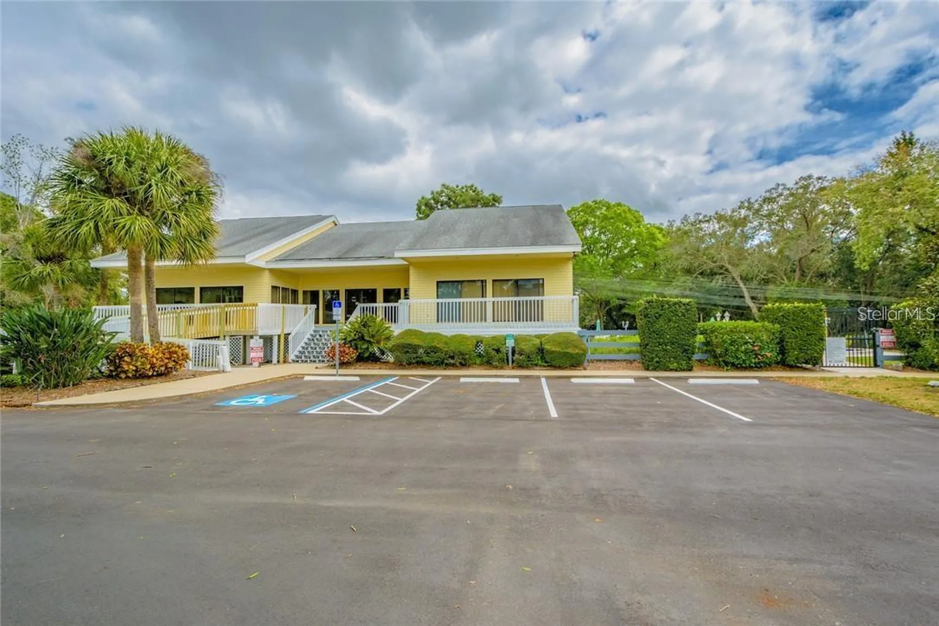 1500 Sunset Road Tarpon Springs FL 34689