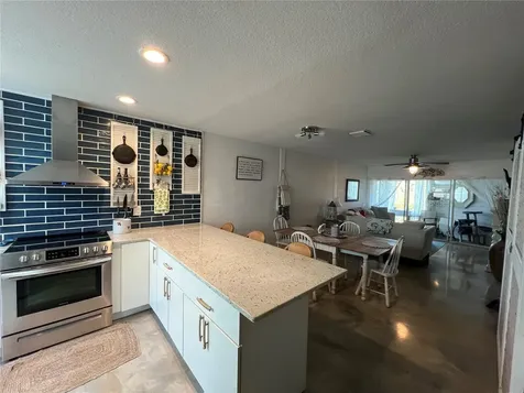 1500 Sunset Road Tarpon Springs FL 34689