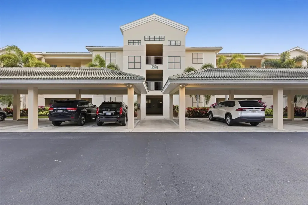 8500 Legends Boulevard Fort Myers FL 33912