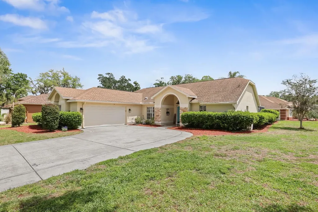 3202 Kilmer Drive Plant City FL 33566