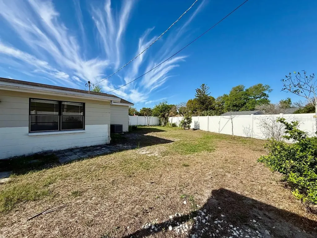 4109 W Wallace Avenue Tampa FL 33611