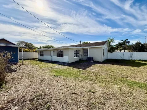 4109 W Wallace Avenue Tampa FL 33611