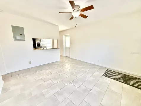 4109 W Wallace Avenue Tampa FL 33611