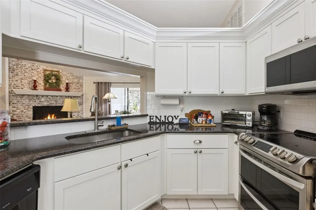 504 County Road 468 Fruitland Park FL 34731