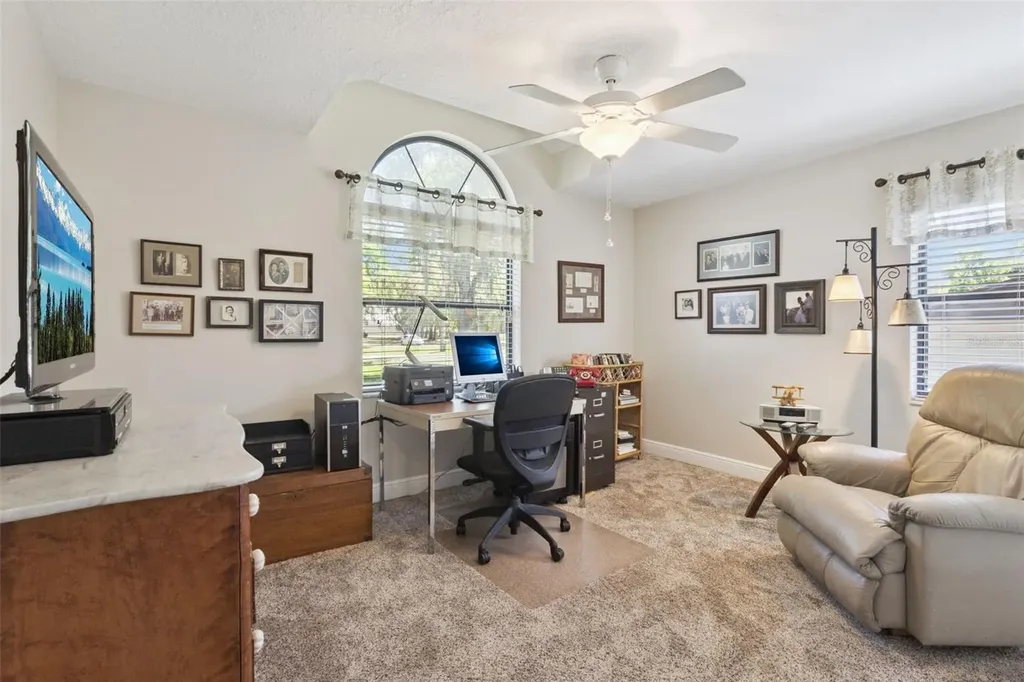 504 County Road 468 Fruitland Park FL 34731