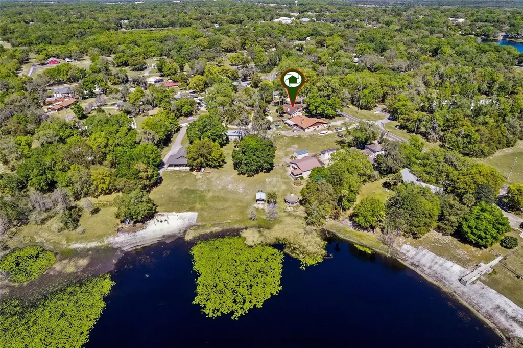 504 County Road 468 Fruitland Park FL 34731