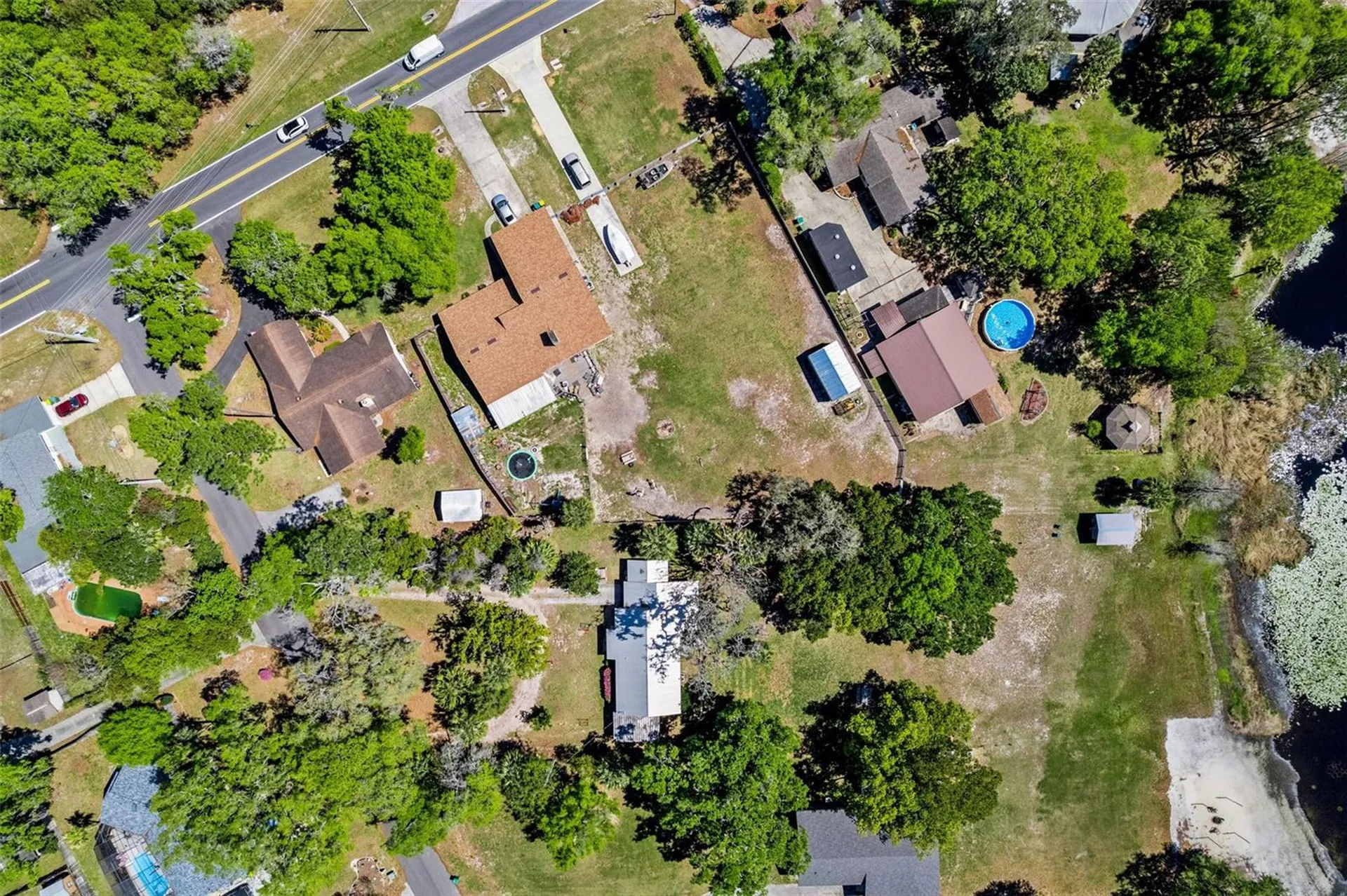504 County Road 468 Fruitland Park FL 34731