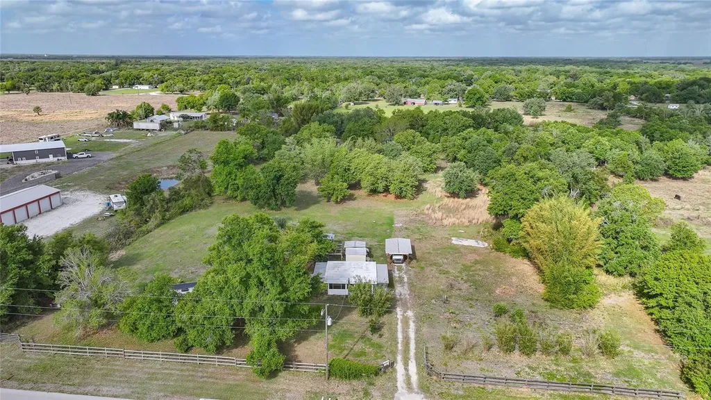 2349 NW Genes Little Acres Avenue Arcadia FL 34266