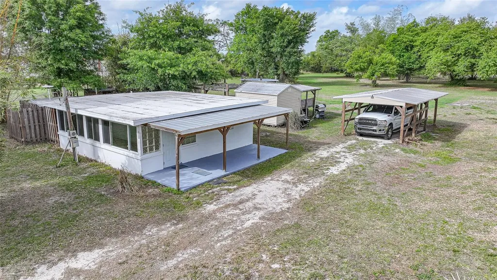 2349 NW Genes Little Acres Avenue Arcadia FL 34266