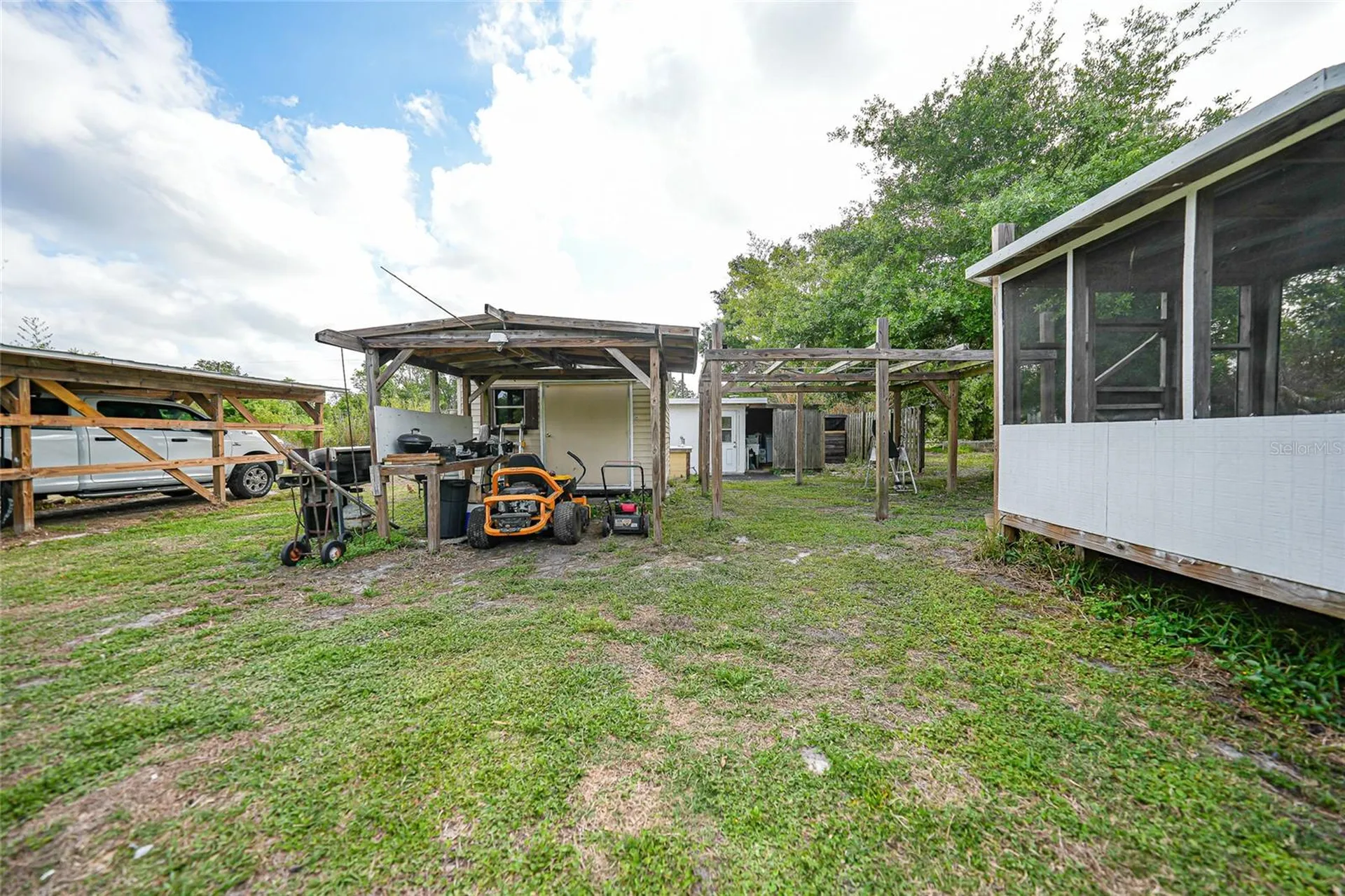 2349 NW Genes Little Acres Avenue Arcadia FL 34266