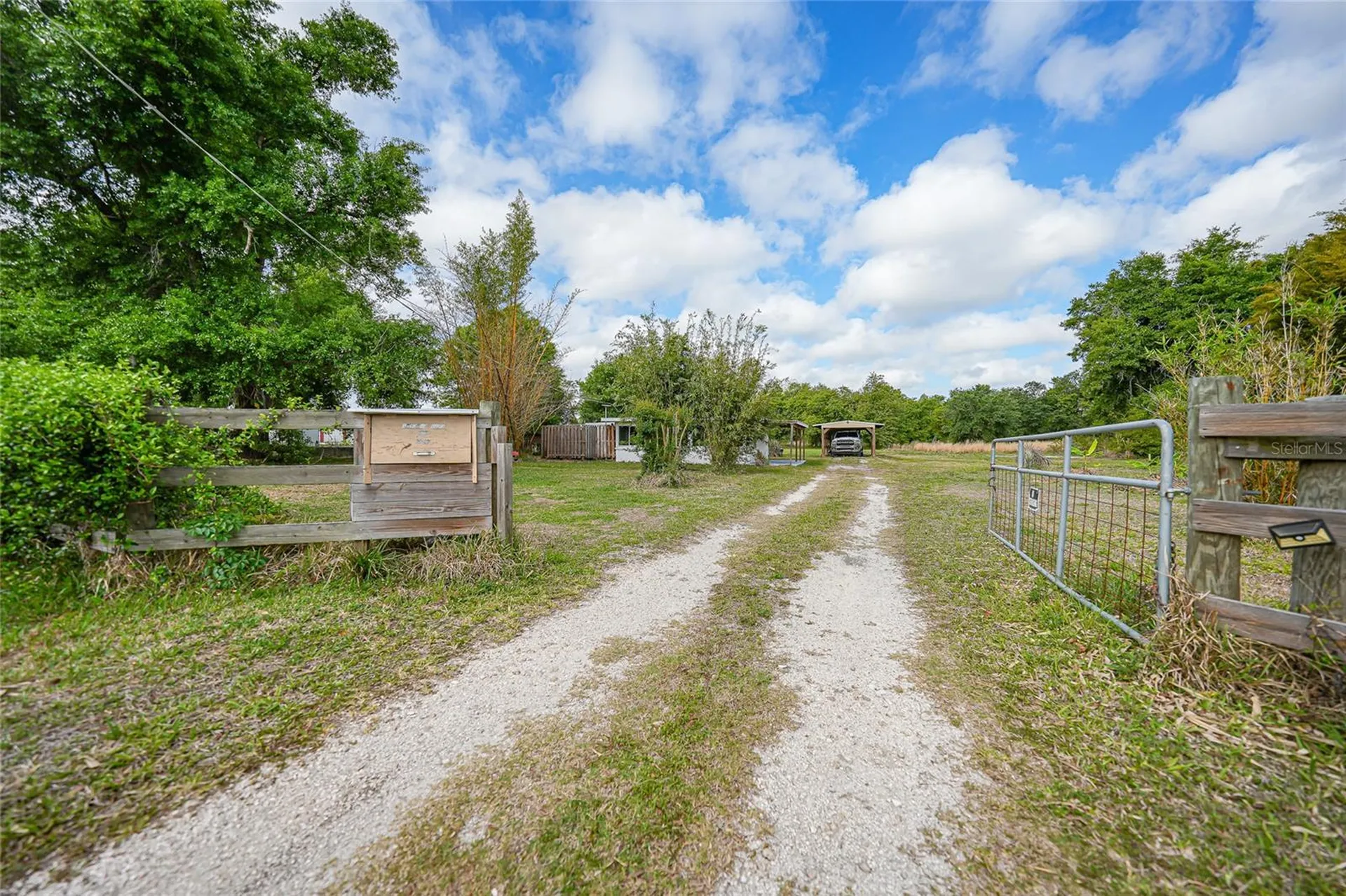 2349 NW Genes Little Acres Avenue Arcadia FL 34266