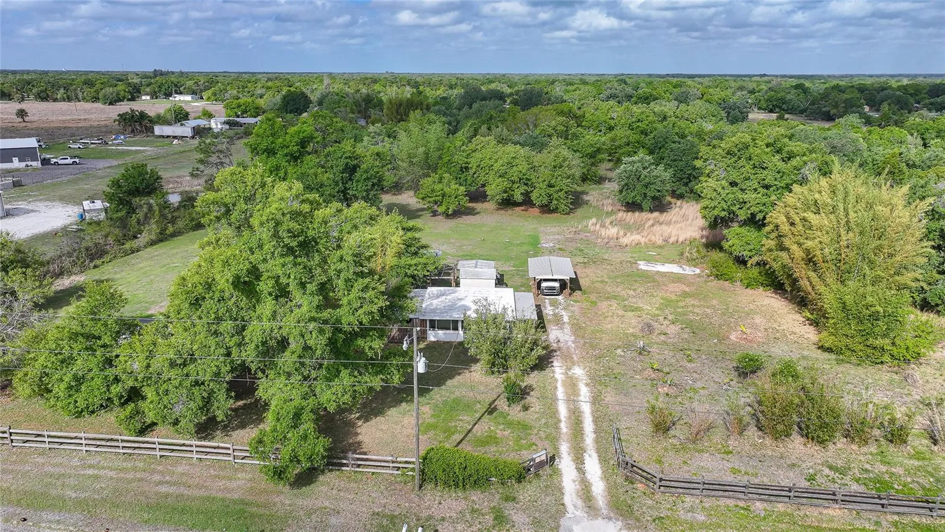 2349 NW Genes Little Acres Avenue Arcadia FL 34266
