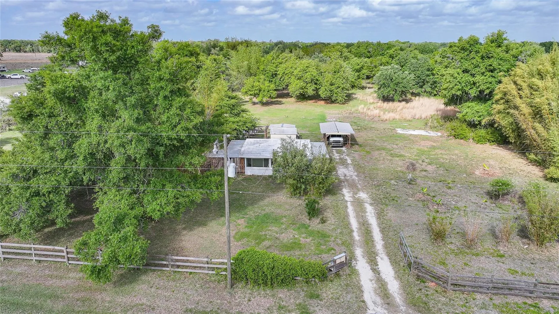 2349 NW Genes Little Acres Avenue Arcadia FL 34266
