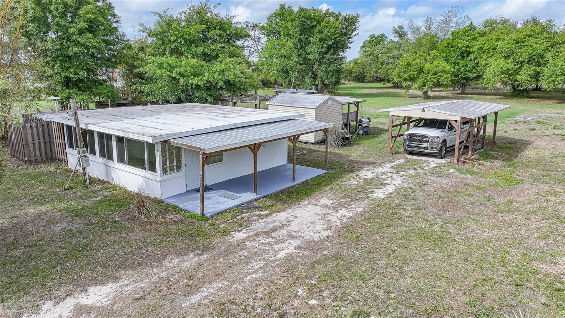 2349 NW Genes Little Acres Avenue Arcadia FL 34266
