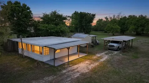 2349 NW Genes Little Acres Avenue Arcadia FL 34266