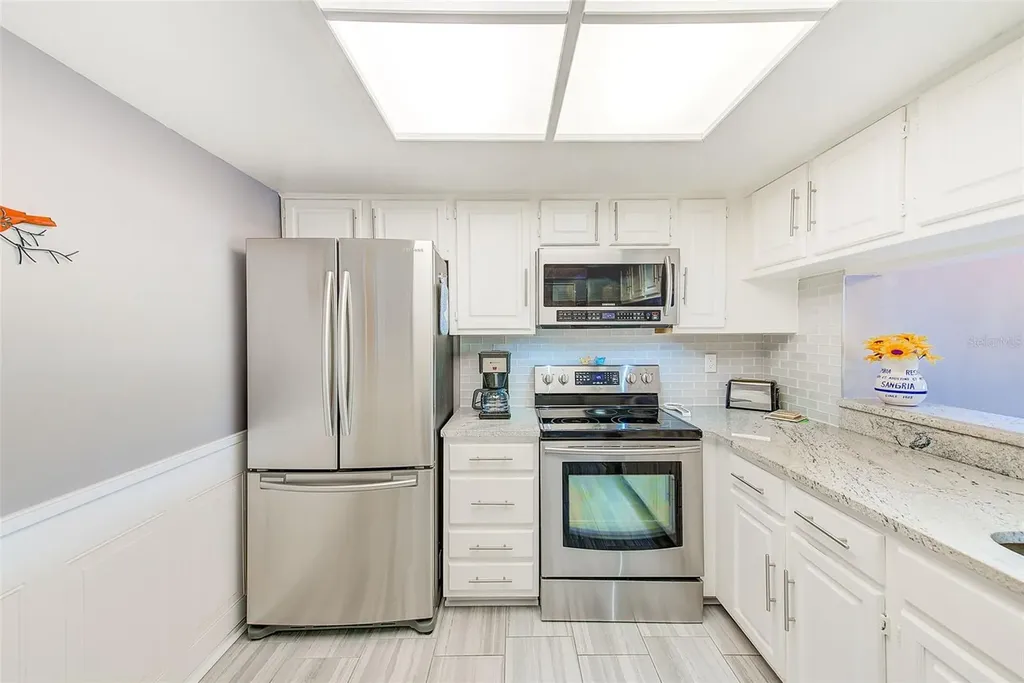 2593 Countryside Boulevard Clearwater FL 33761