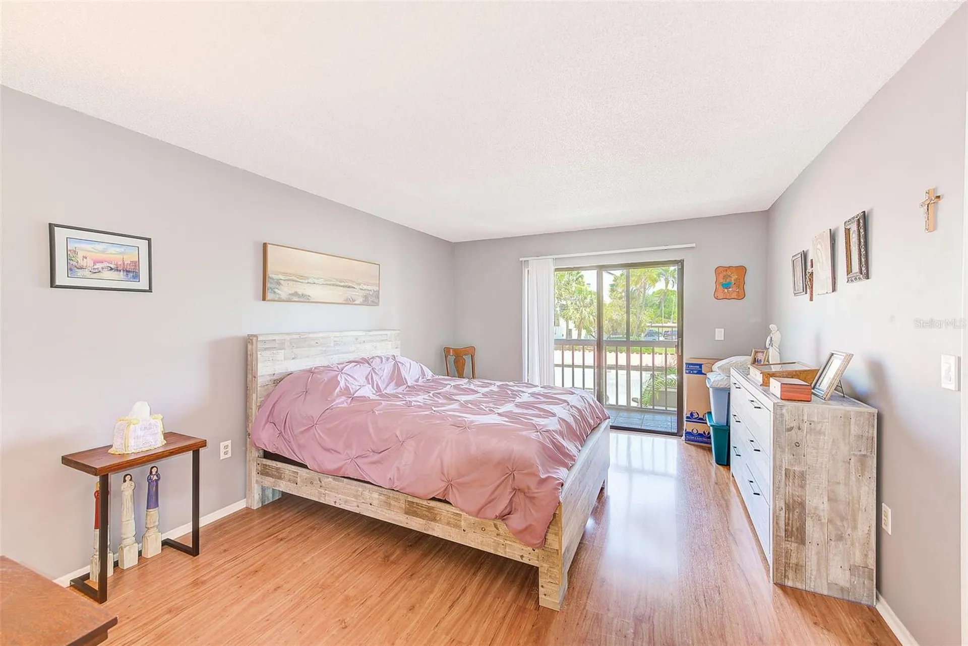 2593 Countryside Boulevard Clearwater FL 33761