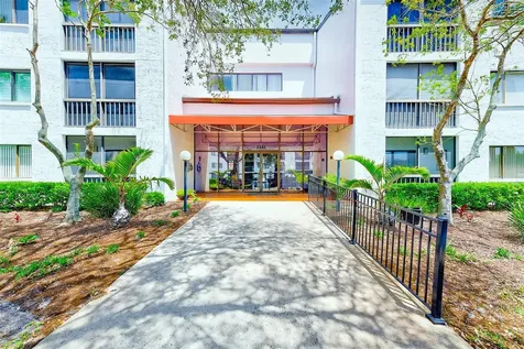 2593 Countryside Boulevard Clearwater FL 33761