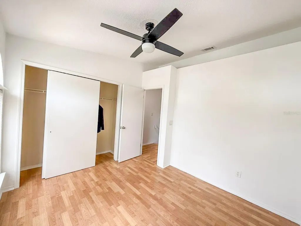 7522 Hollowell Drive Tampa FL 33615