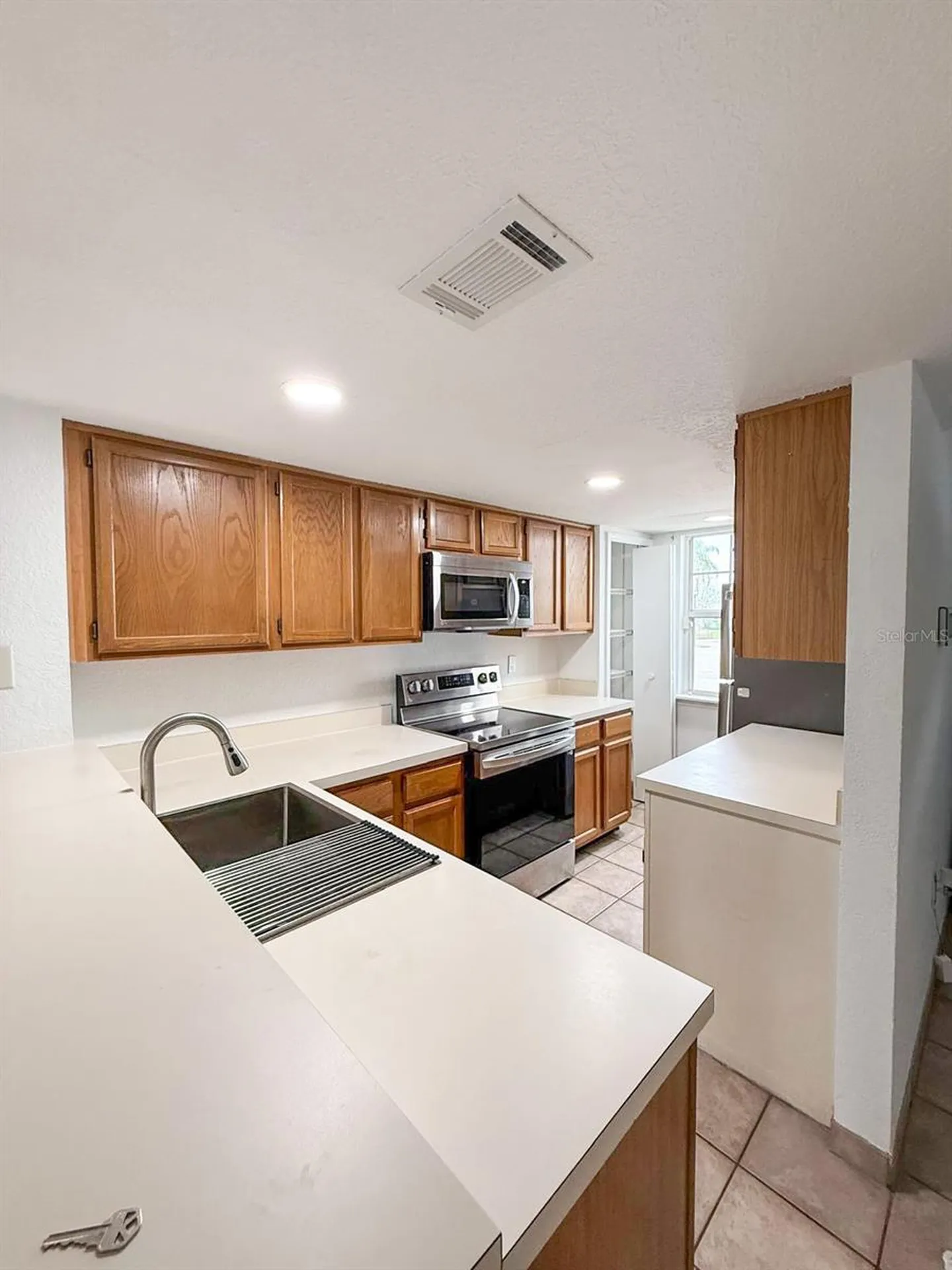 7522 Hollowell Drive Tampa FL 33615