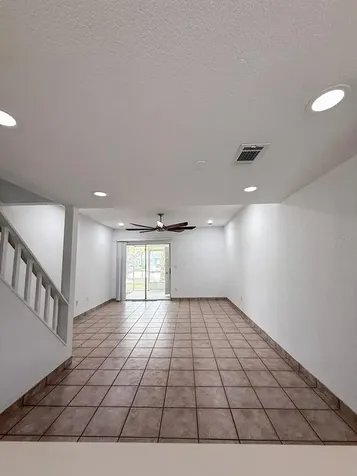 7522 Hollowell Drive Tampa FL 33615
