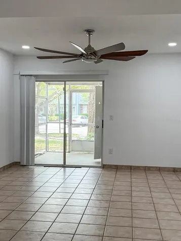 7522 Hollowell Drive Tampa FL 33615