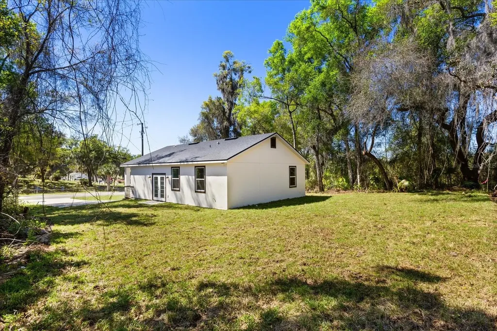 345 W Plymouth Avenue Deland FL 32720