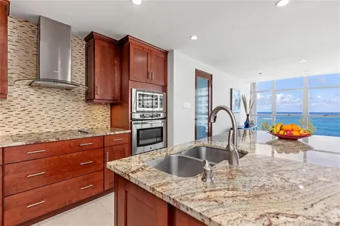 860 Ashford Avenue San Juan PR 00907