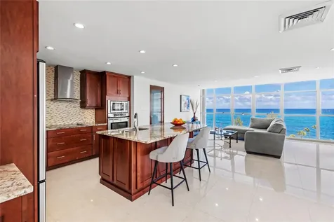 860 Ashford Avenue San Juan PR 00907
