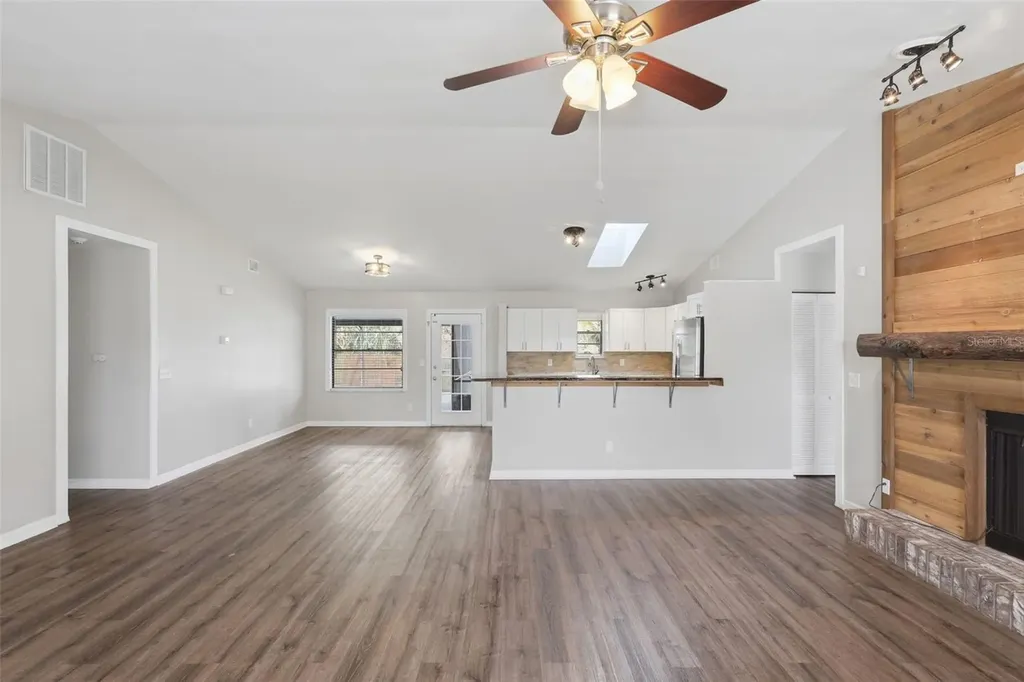 2009 Umbrella Tree Drive Edgewater FL 32141