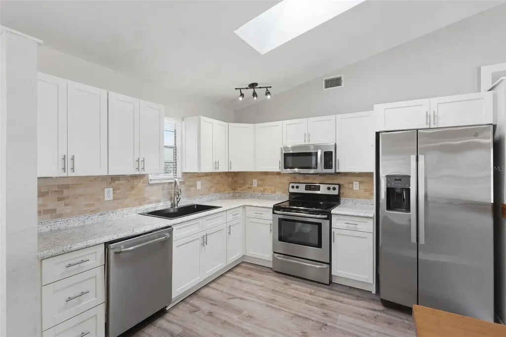 2009 Umbrella Tree Drive Edgewater FL 32141