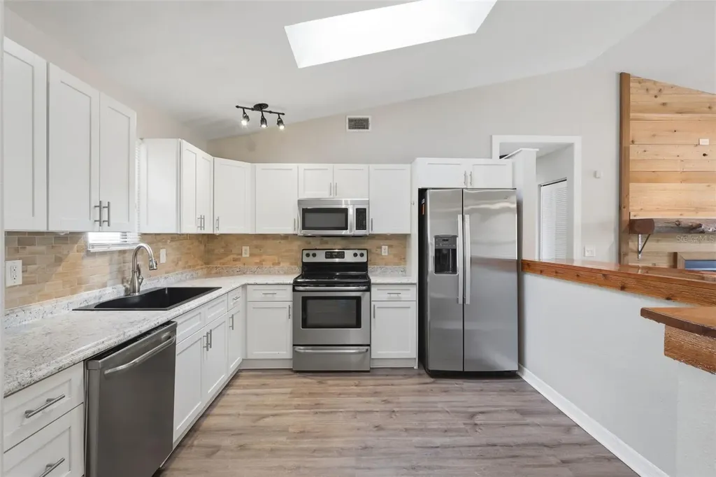 2009 Umbrella Tree Drive Edgewater FL 32141