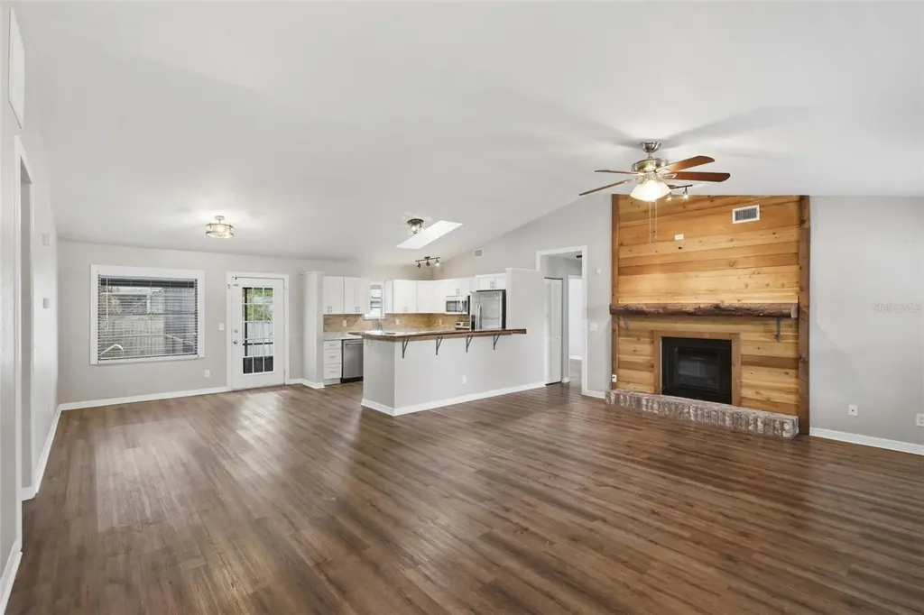 2009 Umbrella Tree Drive Edgewater FL 32141