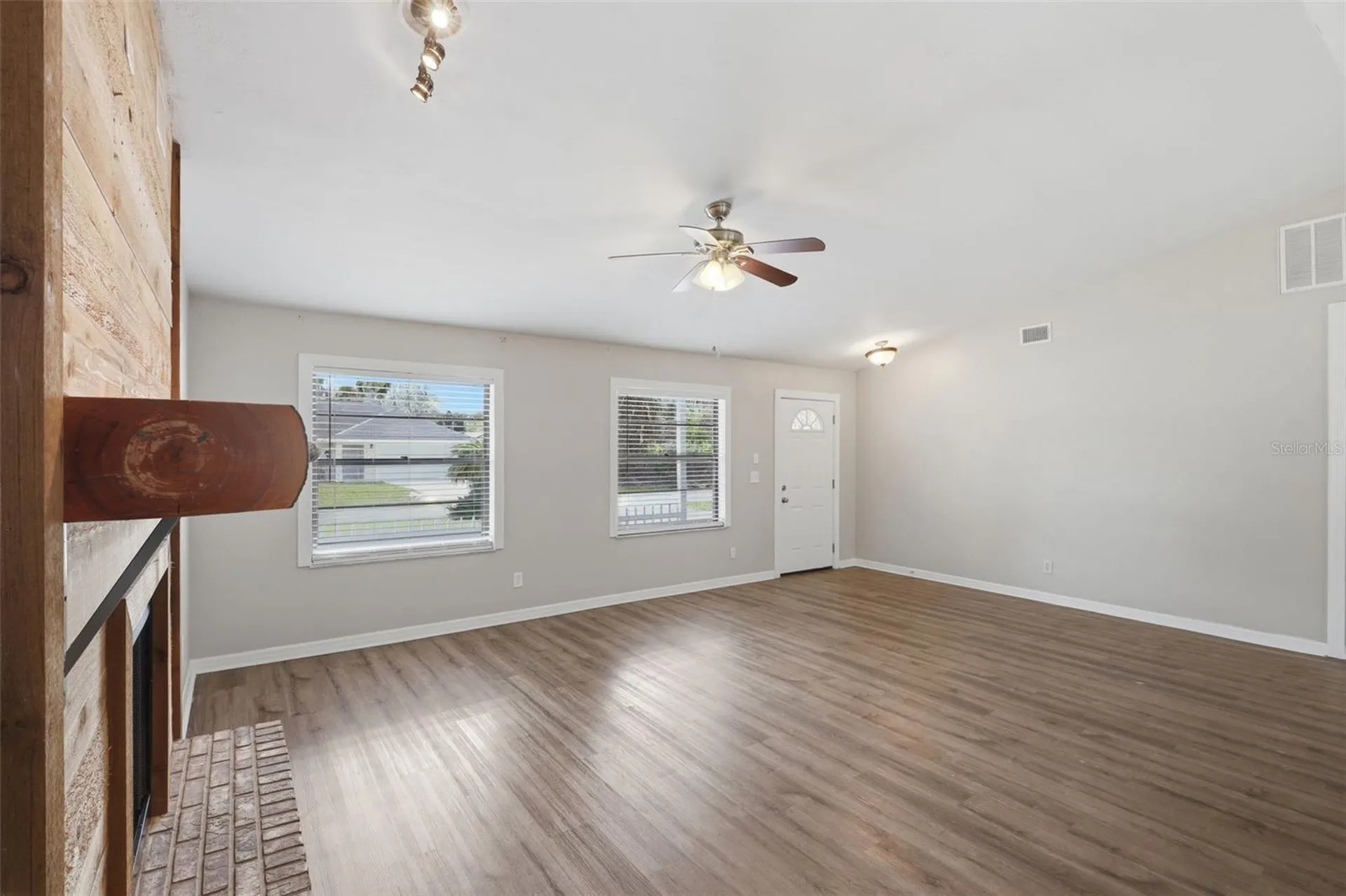 2009 Umbrella Tree Drive Edgewater FL 32141