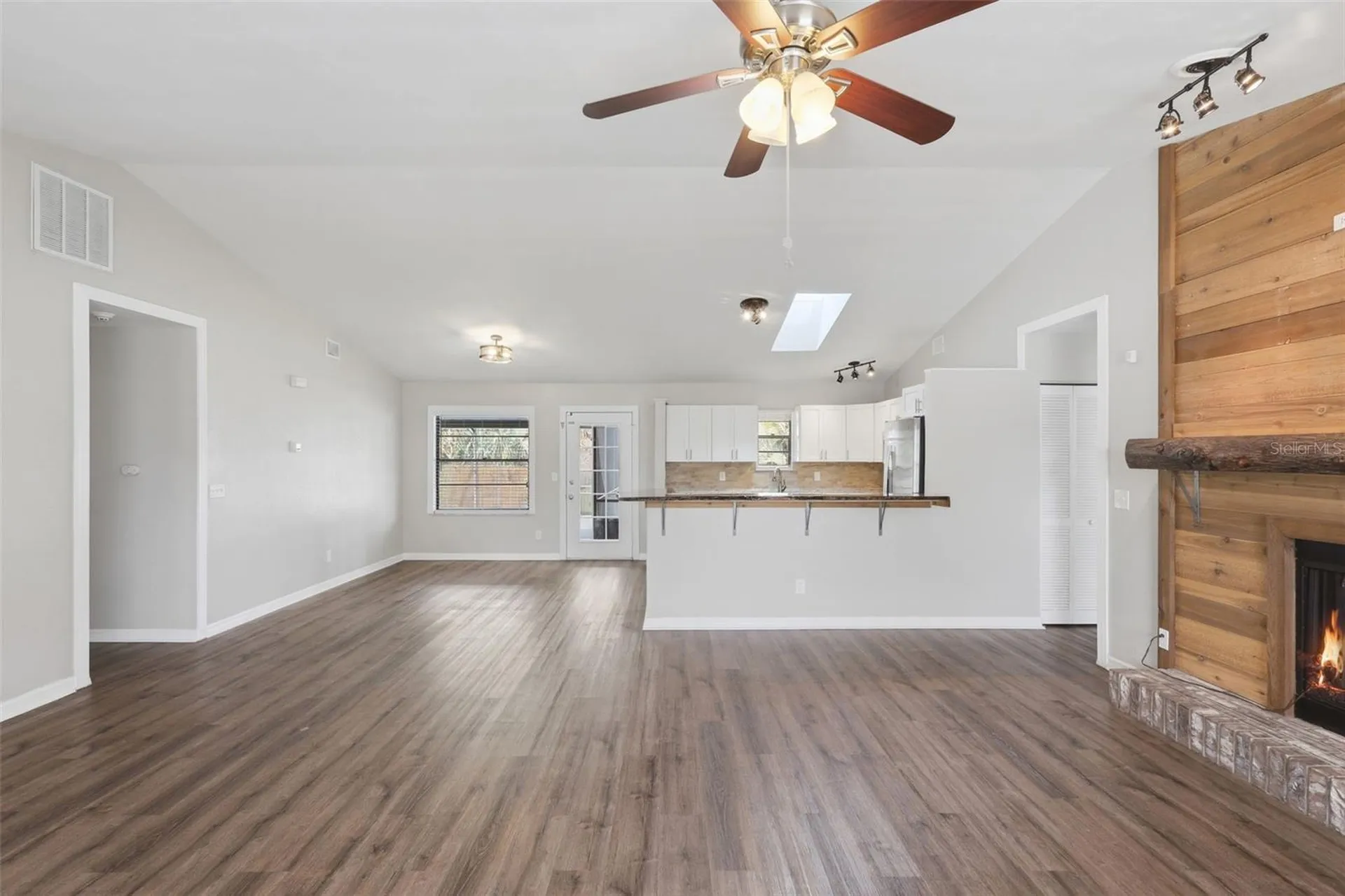 2009 Umbrella Tree Drive Edgewater FL 32141