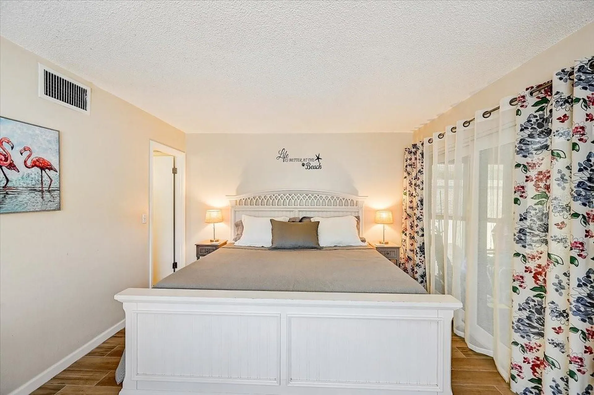 722 S Boulevard Of The Presidents Sarasota FL 34236