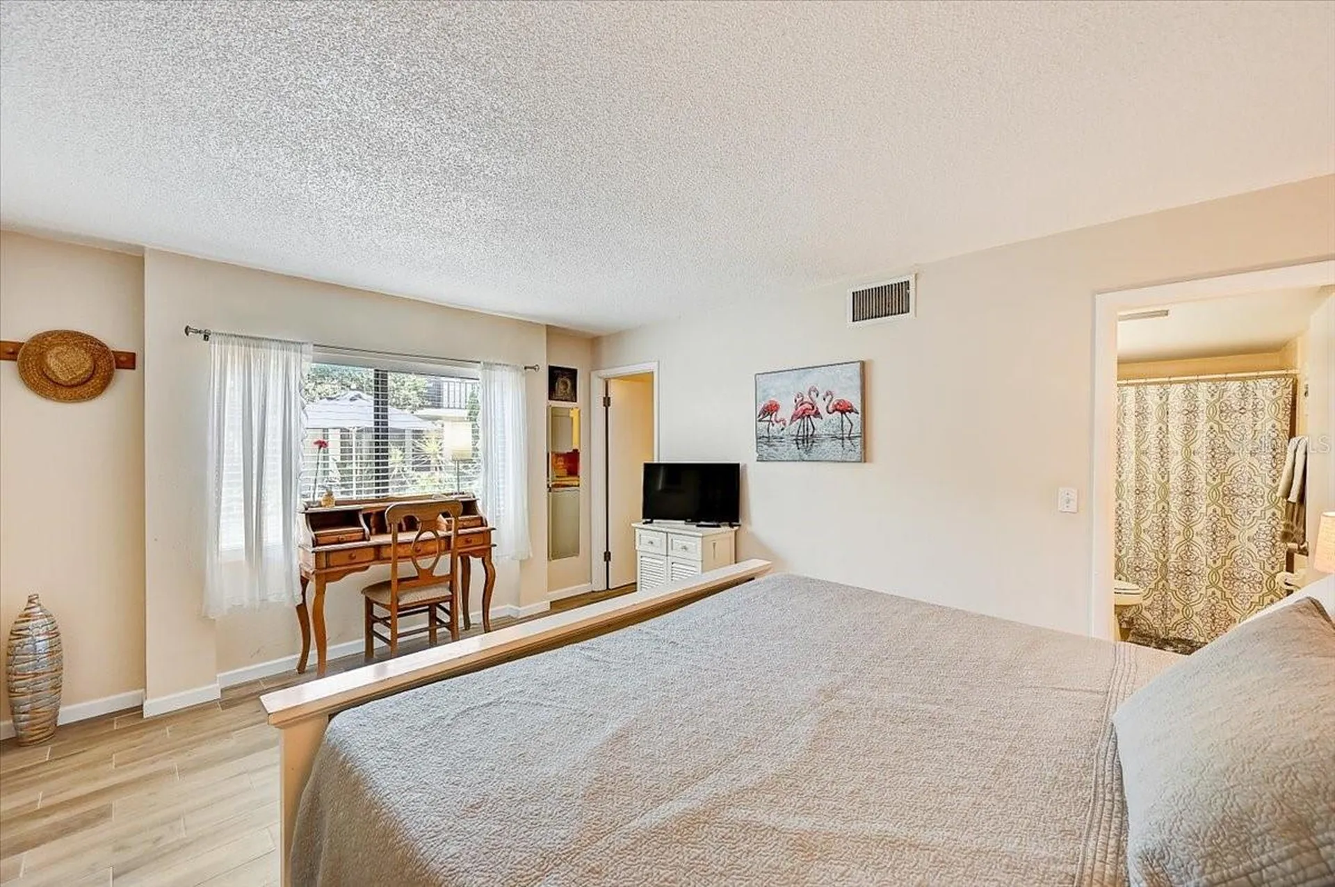 722 S Boulevard Of The Presidents Sarasota FL 34236