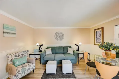 722 S Boulevard Of The Presidents Sarasota FL 34236